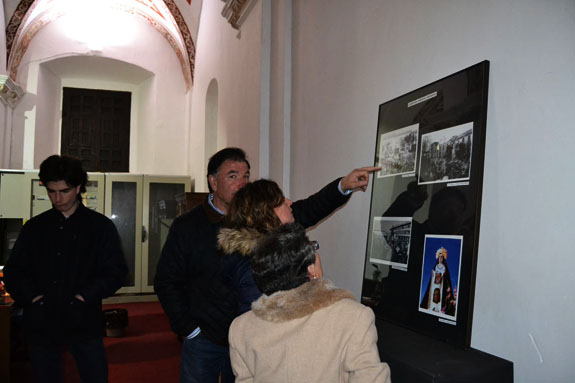 Almagro San Agustín acoge una exposición de fotografías antiguas de la Semana Santa