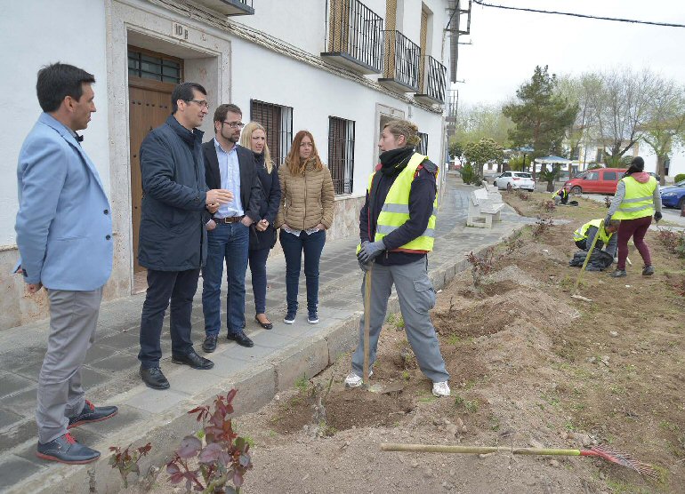 José-Manuel-Caballeró-presentó-en-Almagro-el-nuevo-Plan-de-Empleo-para-2016-de-la-Diputación-Provincial