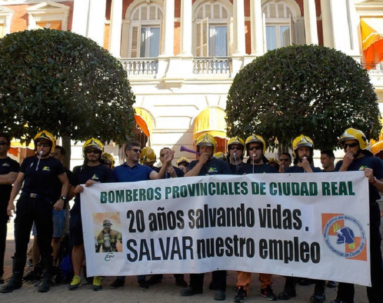 Emergencia Ciudad Real solicita a la Diputación Provincial a que anule el despido de 37 de sus trabajadores afectados por el conflicto laboral