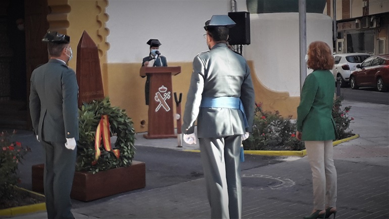 La subdelegada del Gobierno en Ciudad Real felicita en la Comandancia a la Guardia Civil por la festividad de su Patrona, la Virgen del Pilar