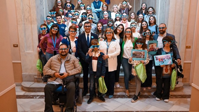 Los niños toman la palabra El Día Mundial de la Infancia se celebra en la Diputación de Ciudad Real