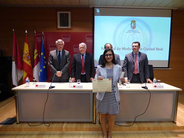 Ciudad Real El Colegio Oficial de Médicos entrega los primeros premios al trabajo fin de grado de la Facultad de Medicina-Primer premio-