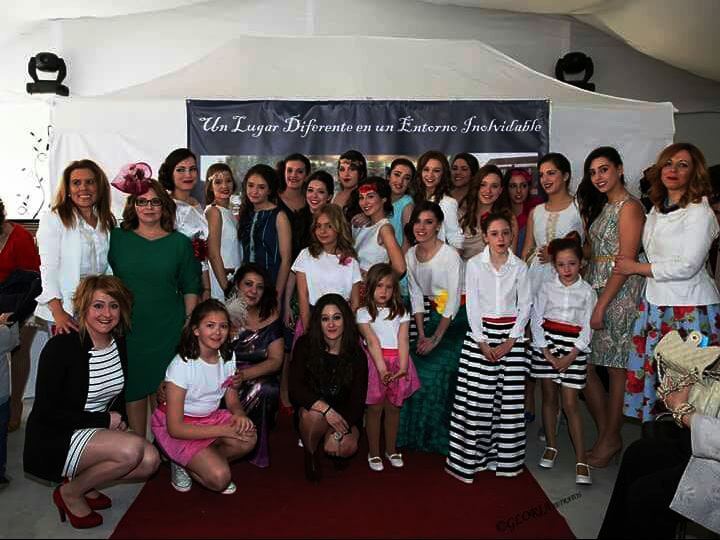 Manzanares se viste de gala, moda y glamour con el pase de modelos de Isabel Romero “Lebasy-Tocados”-1