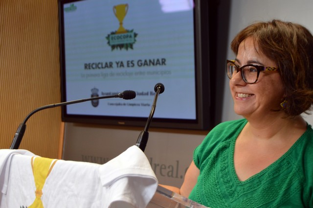 Nieto-Márquez anima a los ciudadrealeños a reciclar para que Ciudad Real gane la ECOCOPA