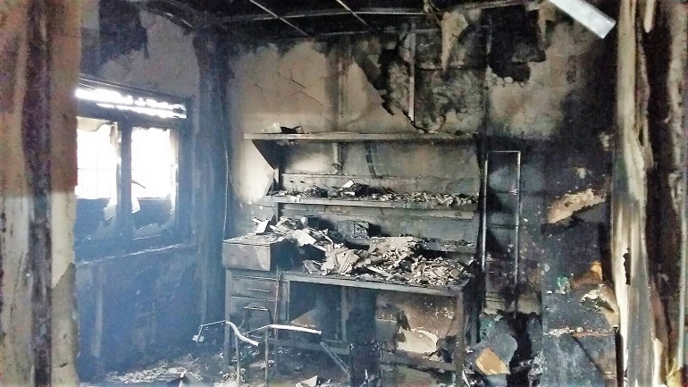 Aparatoso incendio en una empresa de Tomelloso en el que solamente se han producido daños materiales