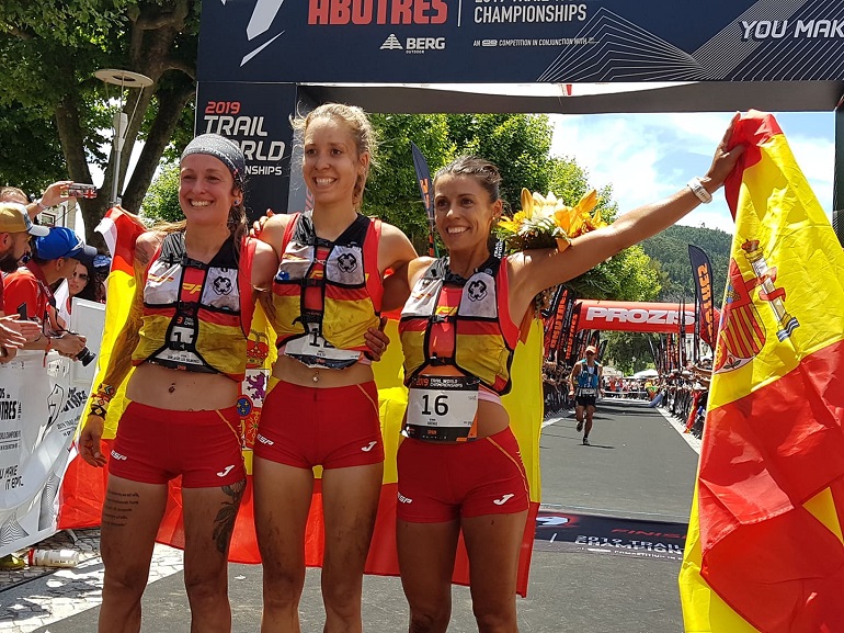 Plata para Gemma Arenas en el Campeonato del Mundo de Trail Running con la selección española femenina