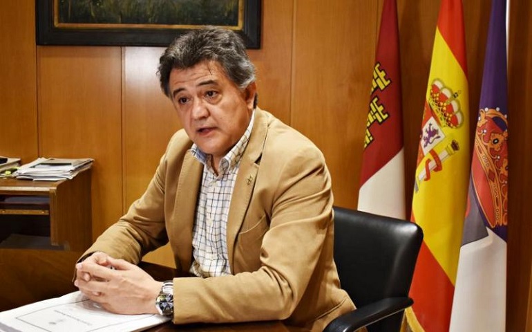 El Presidente del Grupo Popular de la Diputación reclama a José Manuel Caballero la compra de EPIs para trabajadores de ayuda a domicilio y Ayuntamientos
