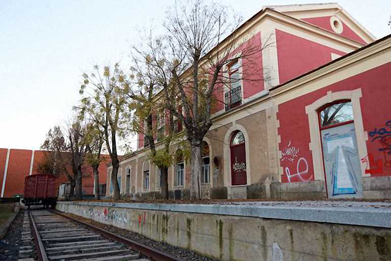 Ciudad Real Unidas Podemos denuncia que Zamora regale la Antigua Estación del Parque de Gasset a una empresa privada