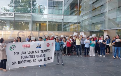 Los trabajadores de la administración de justicia comienzan una huelga indefinida por la inmovilidad del Ministerio