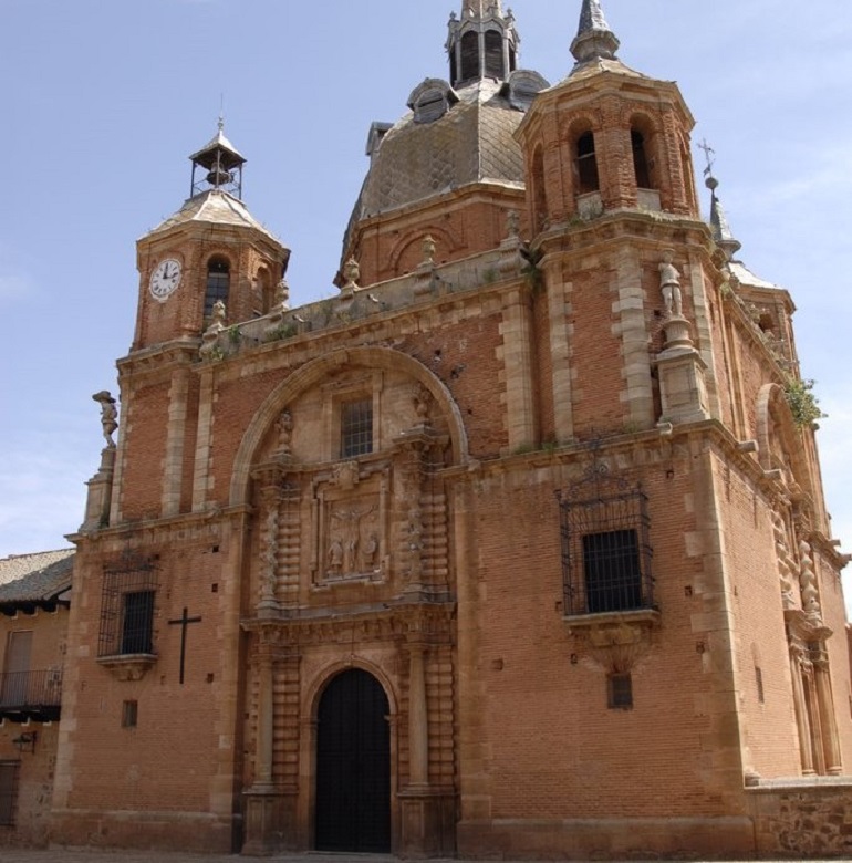 El ayuntamiento de San Carlos del Valle, en Ciudad Real, convoca un concurso de fotografía con el objetivo de promocionar su patrimonio cultural