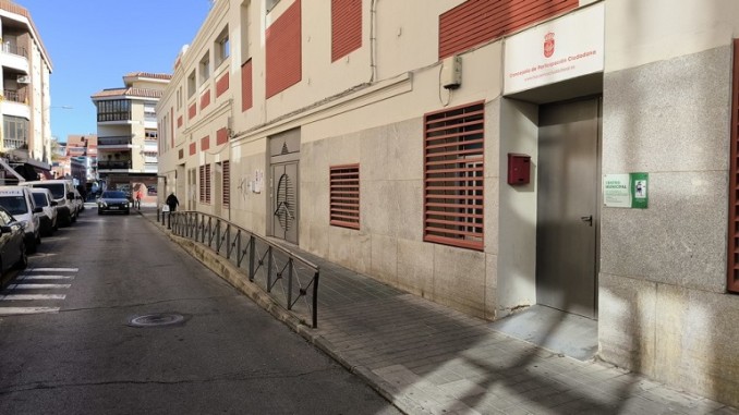 El Ayuntamiento redobla esfuerzos con packs de ropa y comida para las personas sin hogar