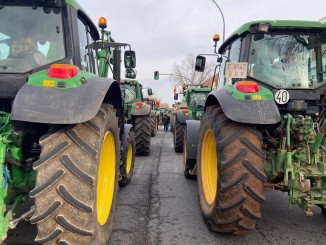 Una gran tractorada colapsa Ciudad Real para protestar por la situación del campo
