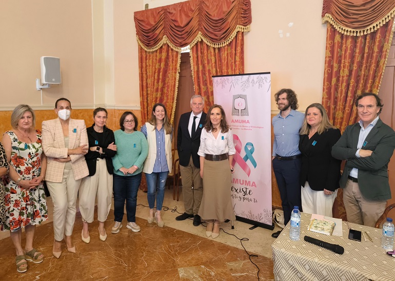 AMUMA informa y sensibiliza Jornada sobre cáncer ginecológico en el Antiguo Casino de Ciudad Real