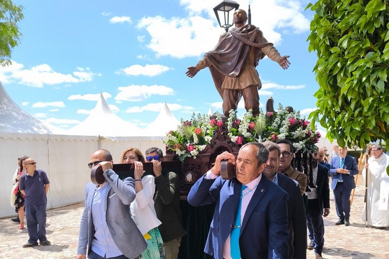 San Isidro Labrador bendice la abundancia Ciudad Real celebra su día grande con gratitud y esperanza