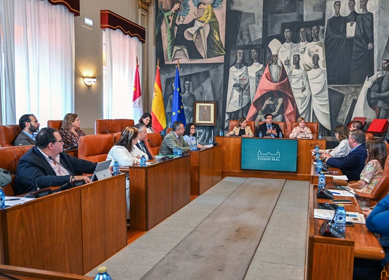 La Diputación de Ciudad Real aprueba ayudas de 2.8 millones de euros Un impulso decisivo al desarrollo municipal