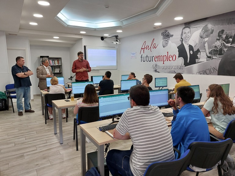 Fundación Soliss visita el Aula de FUTUREMPLEO para la formación de los participantes del Servicio de Capacitación CECAP