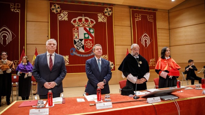 La Universidad de Castilla-La Mancha inicia el Curso 2024-2025 con récord de estudiantes y un Rector en carrera por la reelección