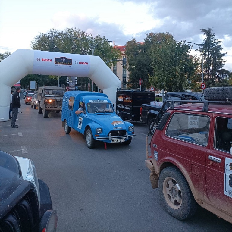 Ciudad Real recibe a los Clásicos del Motor La X Spain Classic Raid llega a su quinta etapa con aventura y compañerismo