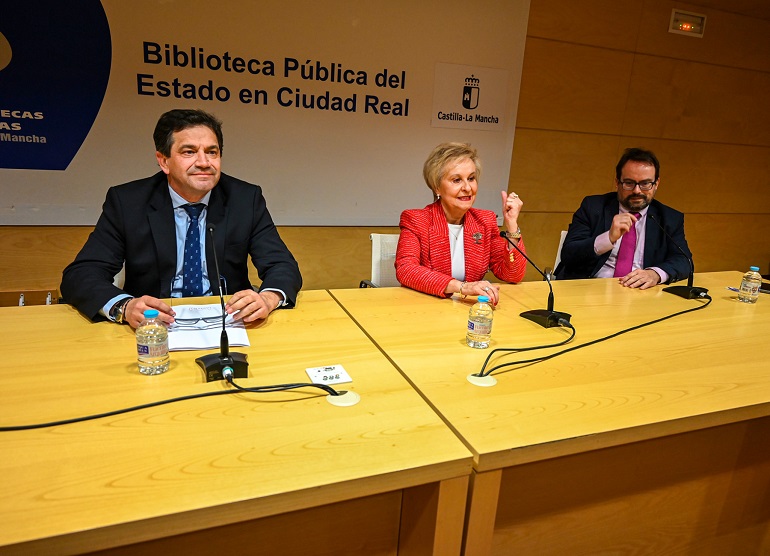 Carmen Quintanilla Pionera del asociacionismo y defensora de la igualdad en la Constitución Española