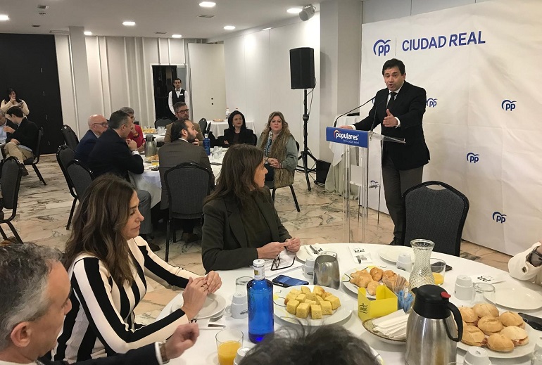 El Partido Popular de Ciudad Real marca su ruta para 2025 en su tradicional encuentro anual con los medios de comunicación