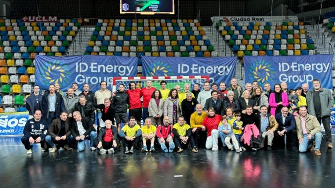 El Quijote Arena se llena de emociones “El balonmano nos une contra el cáncer”