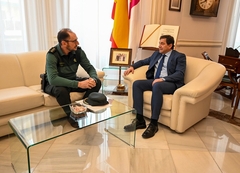 La Diputación de Ciudad Real y la Guardia Civil renuevan el convenio para modernizar y rehabilitar los acuartelamientos