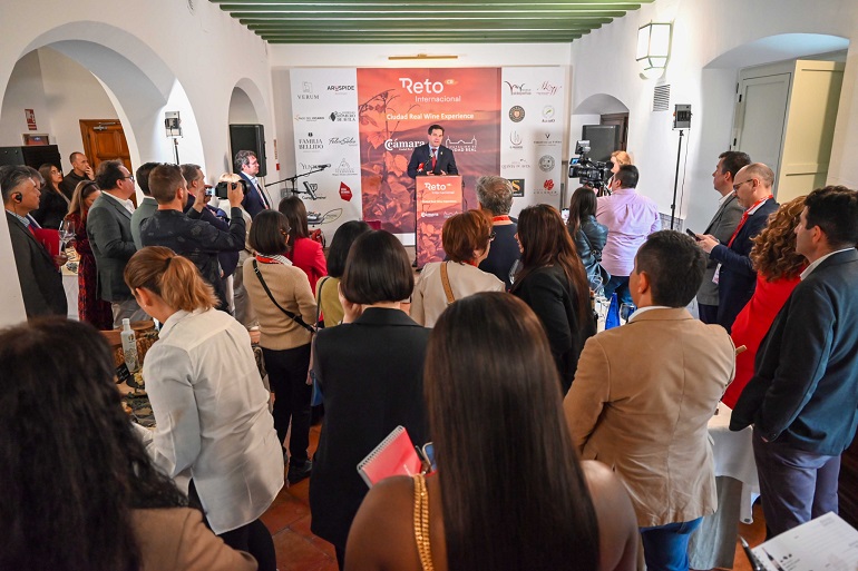 Almagro se convierte en centro global del vino con un encuentro estratégico post-FENAVIN