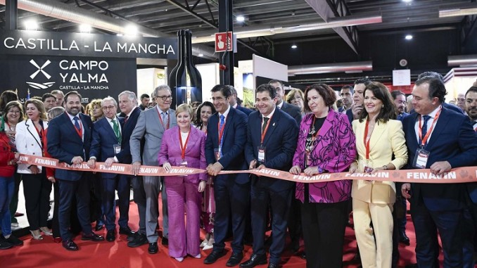 Ciudad Real se erige como la capital mundial del vino en FENAVIN 2025 Récord de bodegas, compradores y una apuesta por la unidad global