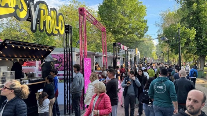 Explosión de sabores en Ciudad Real! The Burger Cup 2024 reúne 11 food trucks y las mejores hamburguesas de España en el Parque Gasset