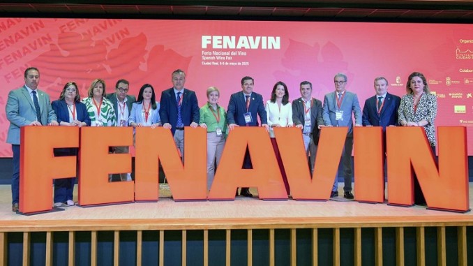 FENAVIN 2025 rompe récords 600.000 contactos comerciales y 21.000 compradores internacionales elevan el vino español al top global