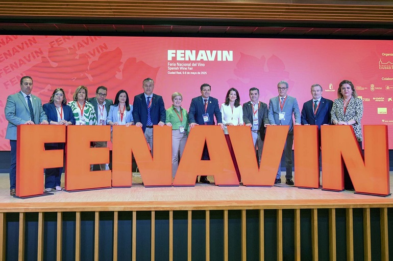 FENAVIN 2025 rompe récords 600.000 contactos comerciales y 21.000 compradores internacionales elevan el vino español al top global