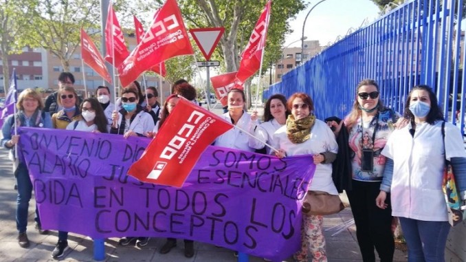 Una sentencia histórica obliga a aplicar el convenio estatal en Ayuda a Domicilio 2.000 Trabajadoras de Ciudad Real verán mejoradas sus condiciones y cobrarán atrasos desde 2019