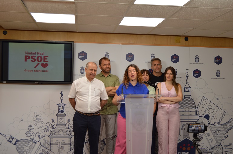 Ciudad Real vuelve al gris Dos años de abandono y despilfarro con el PP