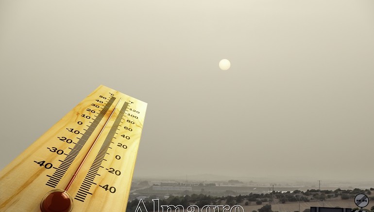 España se abrasa Ola de calor extrema con más de 42ºC y riesgo máximo de incendios forestales
