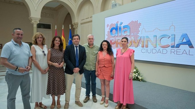 Maldita Nerea y una novillada picada Los platos fuertes del Día de la Provincia en Almodóvar del Campo