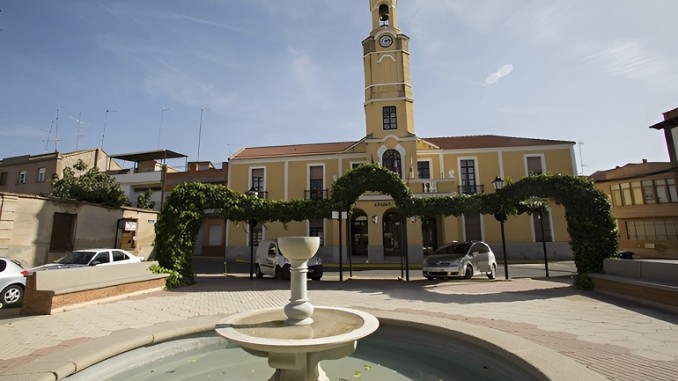Moción de censura en Malagón Siete concejales exigen la dimisión del alcalde por incumplir su promesa de renuncia