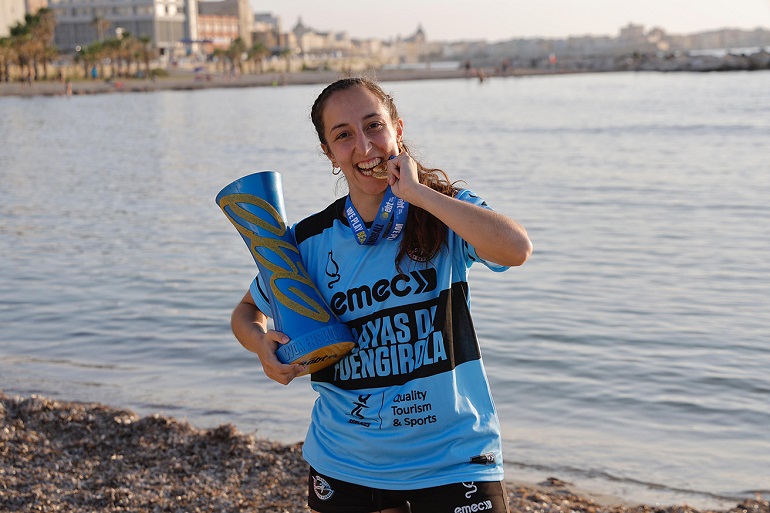 Paula Morales y Las Cats hacen historia ¡Bicampeonas de Europa de balonmano playa!