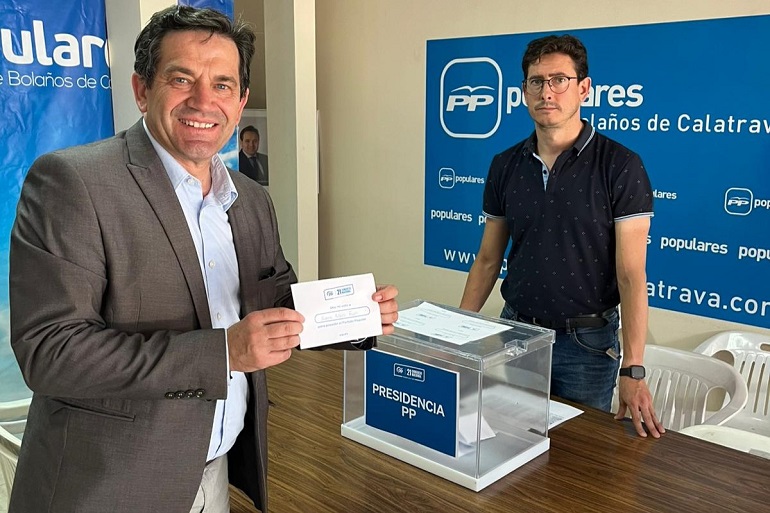 Valverde exige elecciones “ya” y acusa al PSOE de “descomposición ética y moral” por los escándalos de corrupción