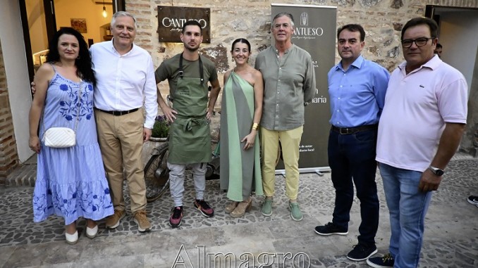 El renacer gastronómico de Moral de Calatrava Cantueso abre sus puertas con el sello Michelin de Miguel Ángel Expósito