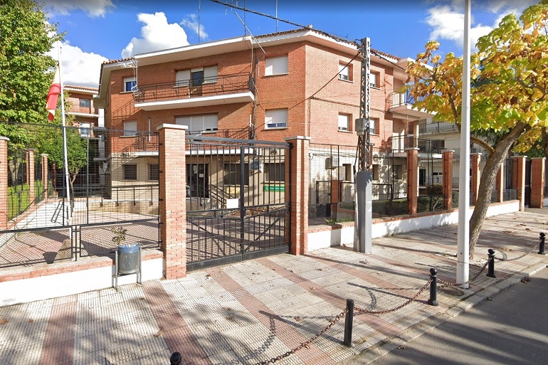 La Guardia Civil salva la vida de un bebé en Puertollano aplicando la maniobra de Heimlich tras un atragantamiento