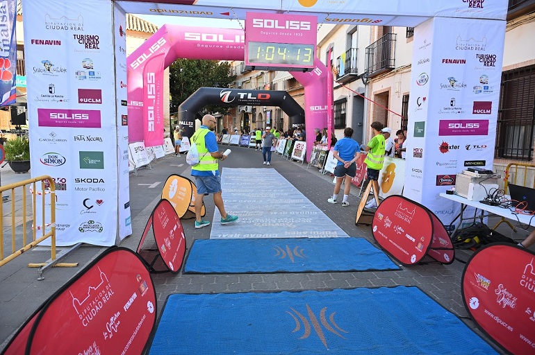 Un corredor sufre un indicio de infarto tras cruzar la meta de la Media Maratón de Torralba de Calatrava