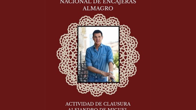 Alejandro de Miguel eleva el encaje de bolillos de Almagro a la alta costura