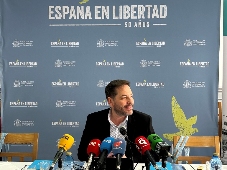 Almagro alza la voz por la democracia La Democracia con Voz de Mujer llega el 1 de diciembre