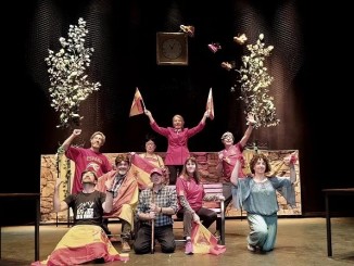 Margaritas-Negras-llena-el-Teatro-Municipal-de-Almagro-y-emociona-al-publico-con-su-mirada-comica-y-humana-al-mundo-rural