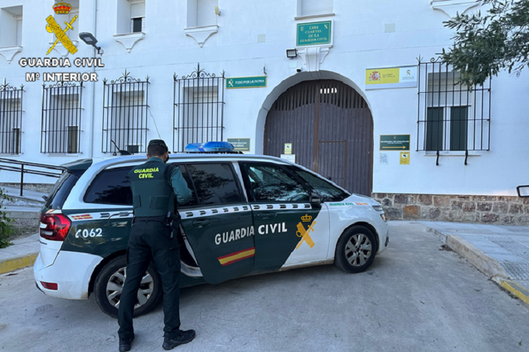 La Guardia Civil estrecha el cerco y detiene en Almadén a un individuo en busca y captura que alardeaba de su impunidad