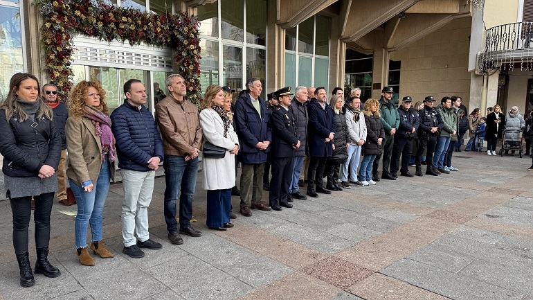 La Plaza Mayor de Ciudad Real clama justicia tras la muerte violenta de un bebé de seis meses