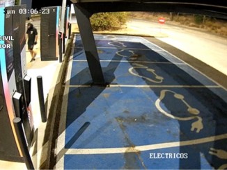 Desmantelan una peligrosa banda que robaba cable de cobre de estaciones de carga para coches eléctricos