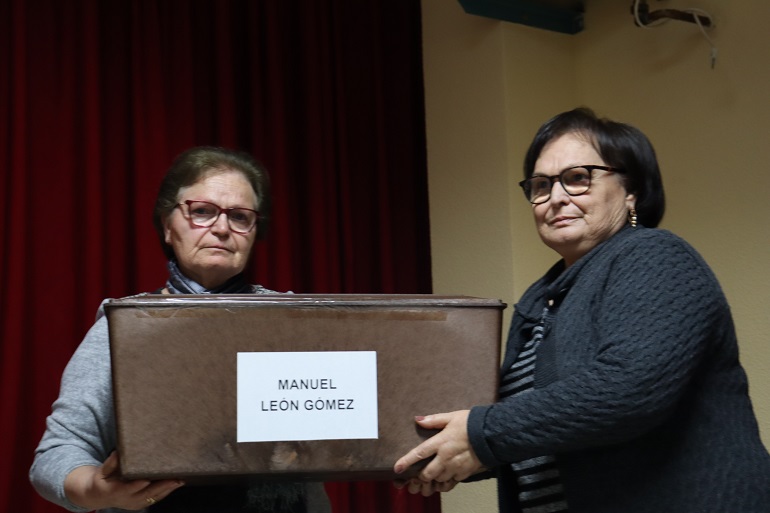 Regresa a casa tras 85 años los restos de Manuel León Gómez, víctima del franquismo, ya descansan en Valenzuela de Calatrava