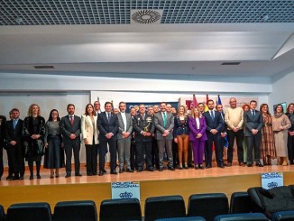 Valdepeñas rinde un emotivo y solemne homenaje a la Policía Nacional en su 202 aniversario