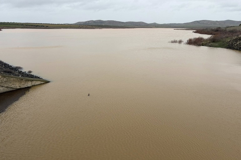 Alerta en la Vega del Jabalón la presa no cumple los estándares de seguridad y mantienen abiertas sus compuertas